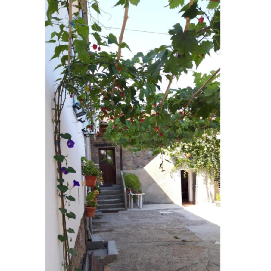 Casa "O Campo" Pension Sober Buitenkant foto